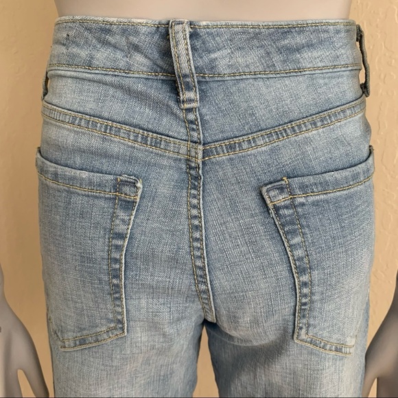 ELLA MOSS High Waist Straight Denim Shorts Raw Hem High Rise Size 4/27 - Picture 13 of 15